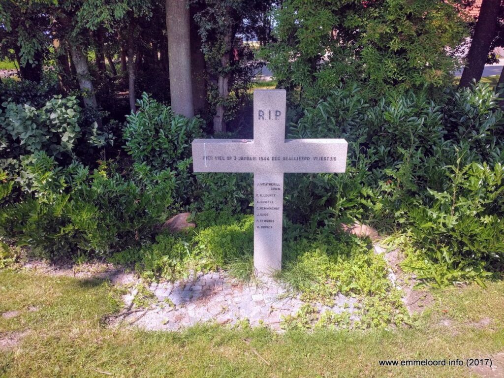 Monument voor geallieerde vliegers – Lindeweg Noordoostpolder