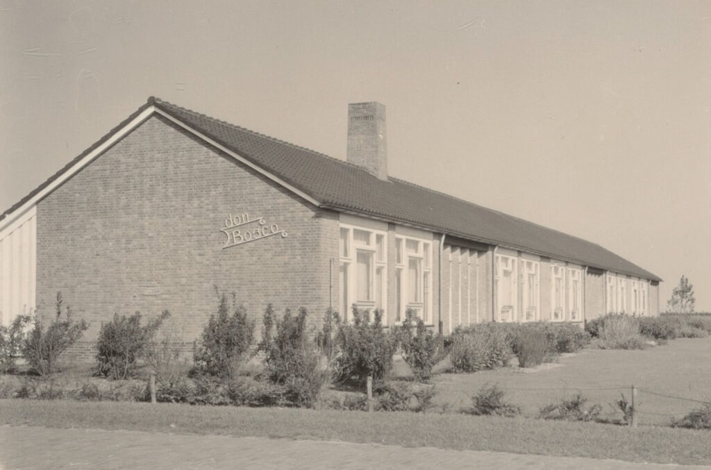 Espel 1961 De rooms katholieke lagere school (Don Bosco)