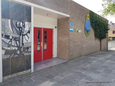 Reliëf-Zonnebloemschool-vlakje.jpg